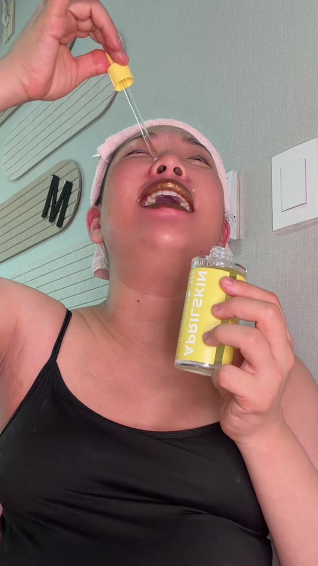 @Ana es Coreana