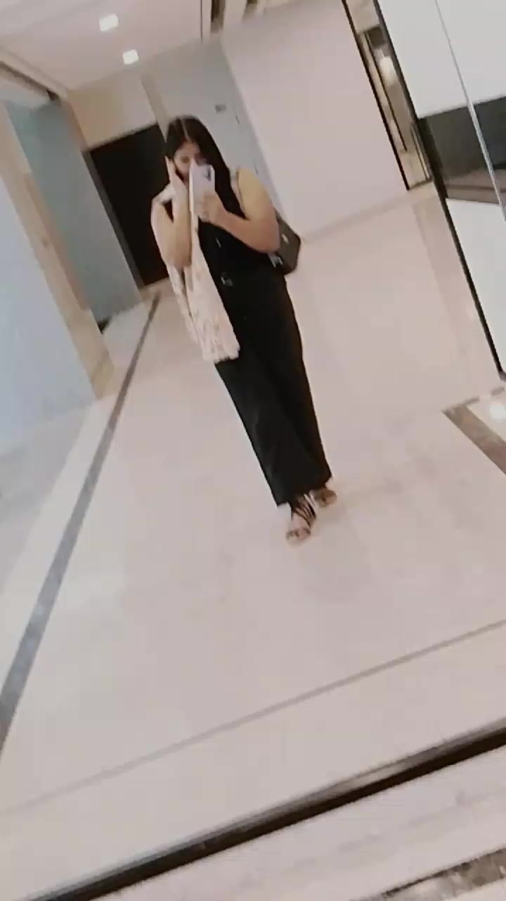 @Manu Mehra 🇲🇾