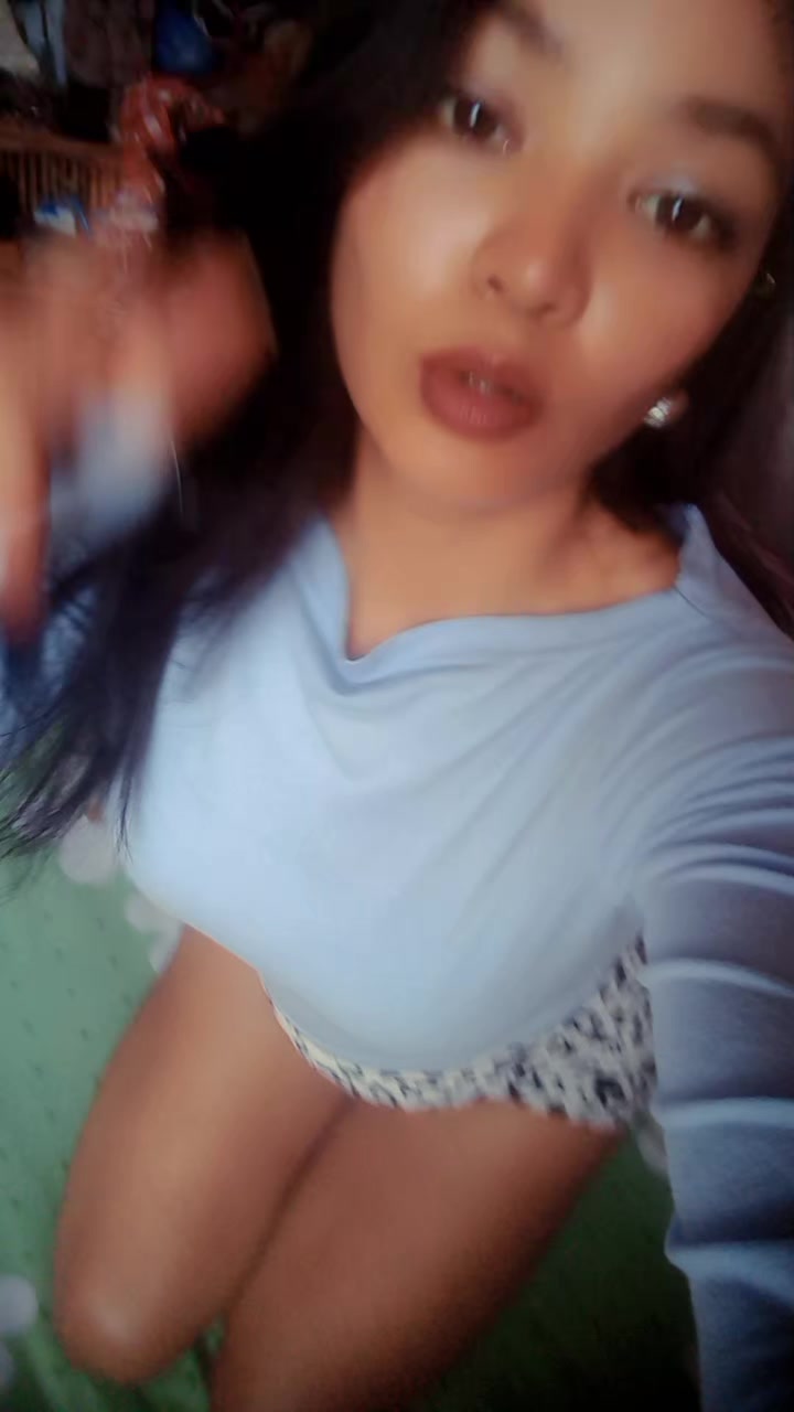 @Who's girl😏