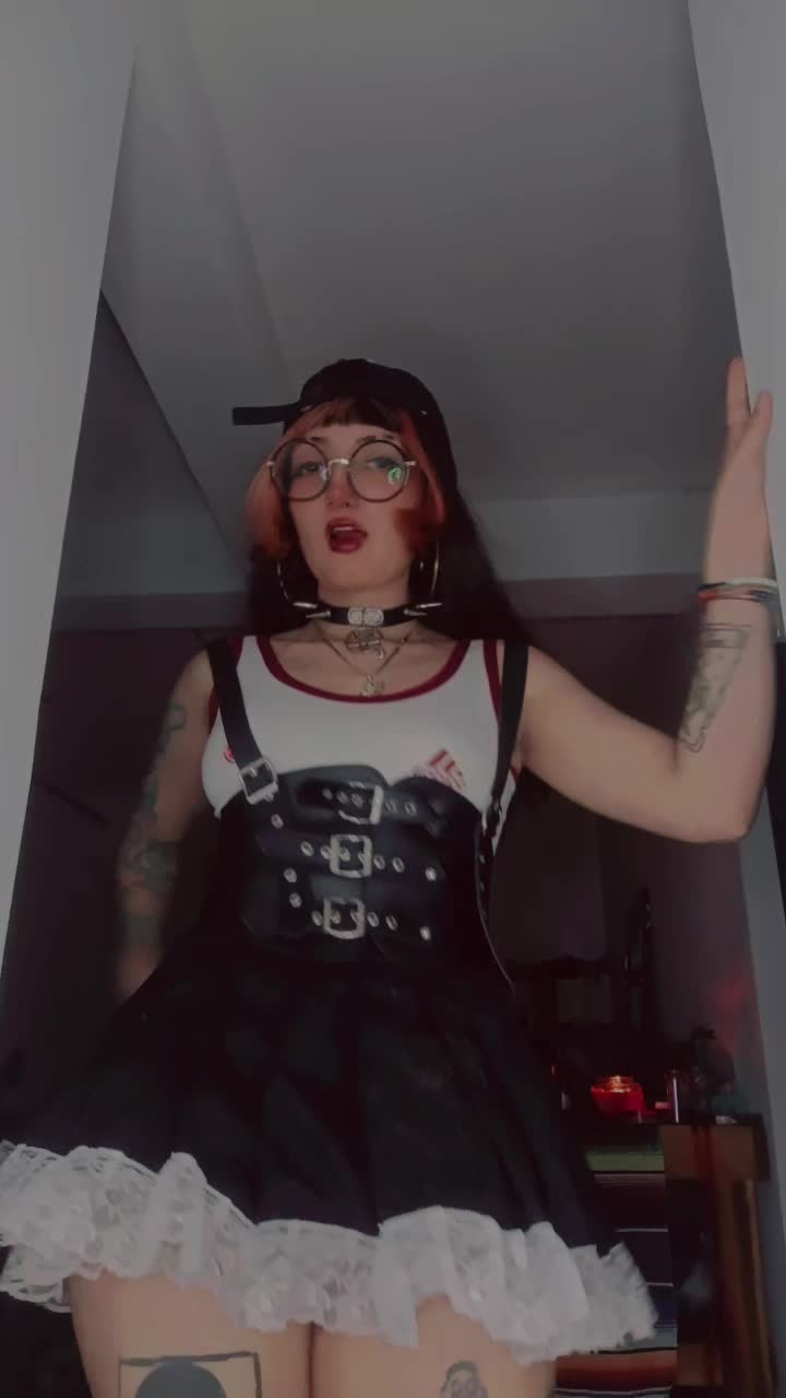 @Juanita._.miauwu