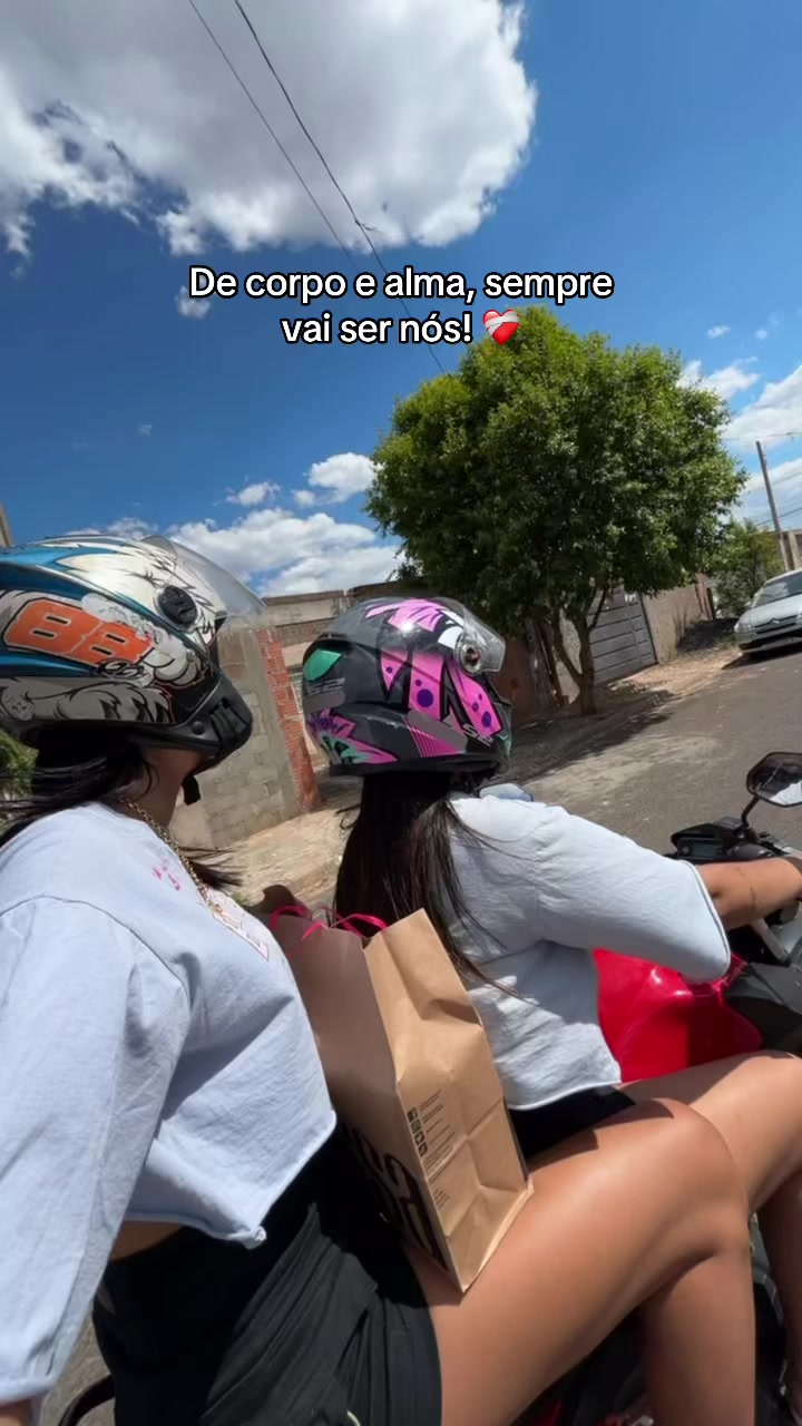 @Lidiane Stella