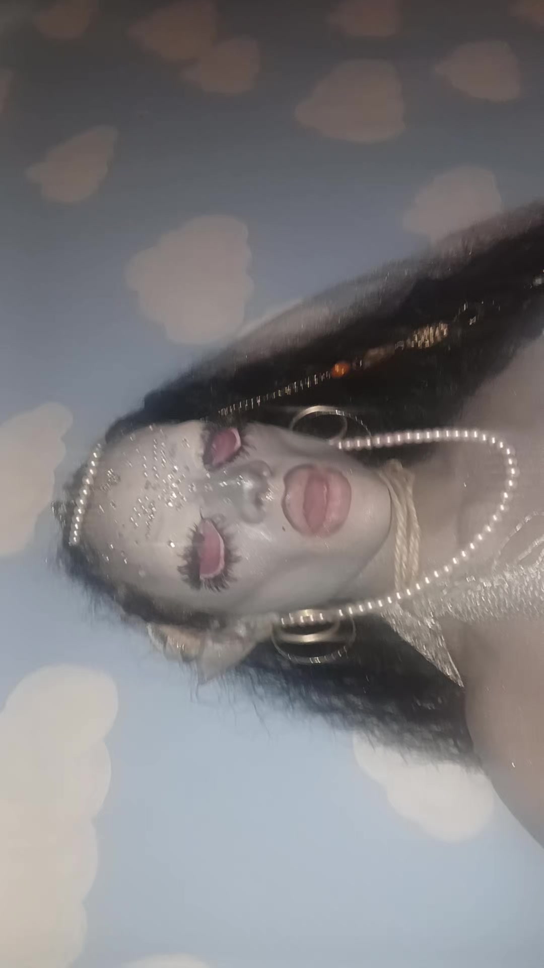 @Judas Adela