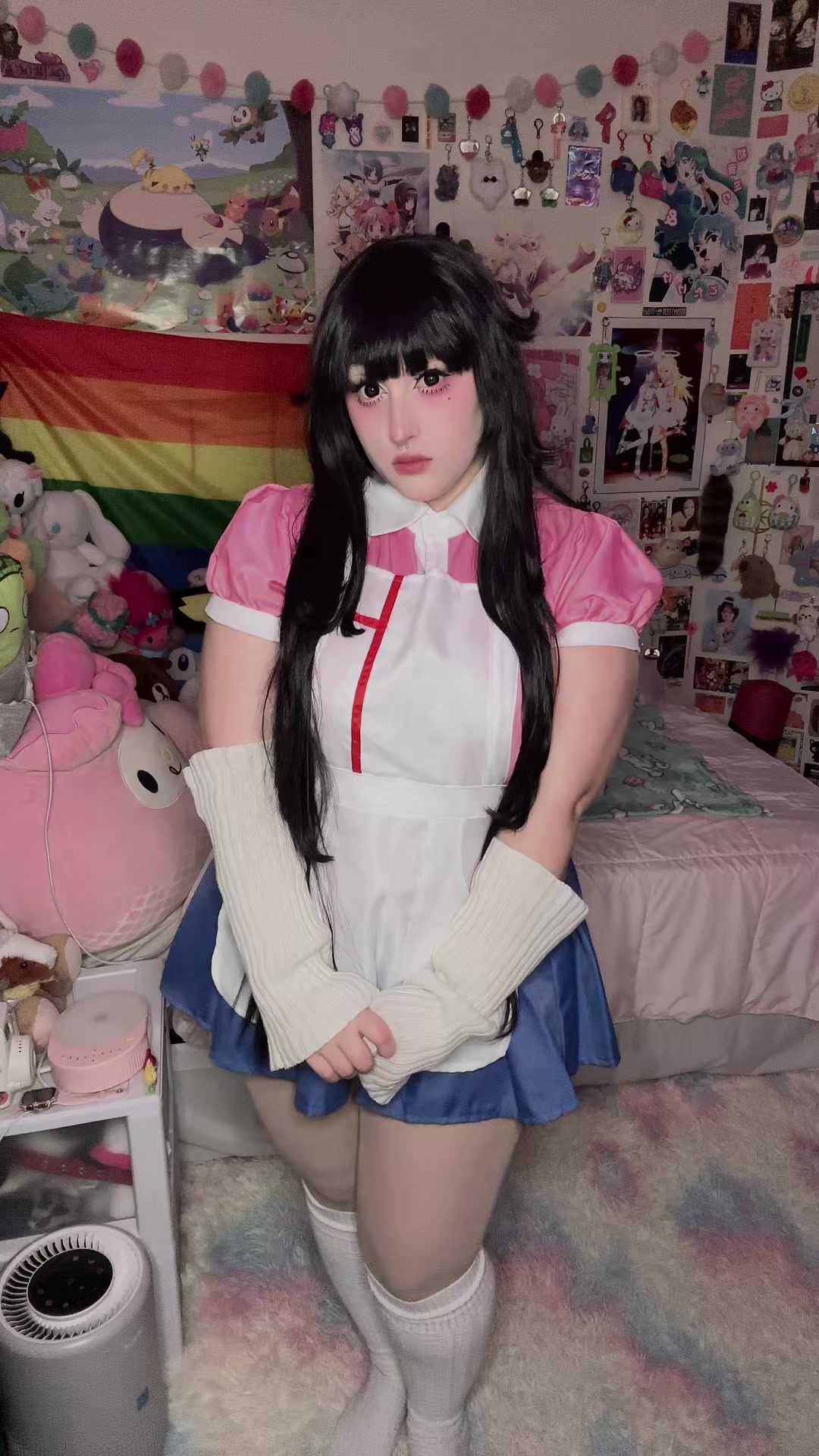 @\( &acute; ▽ ` )/ ☆彡