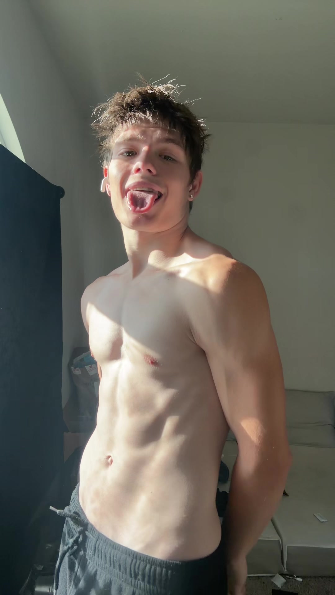 @Kai Laurent
