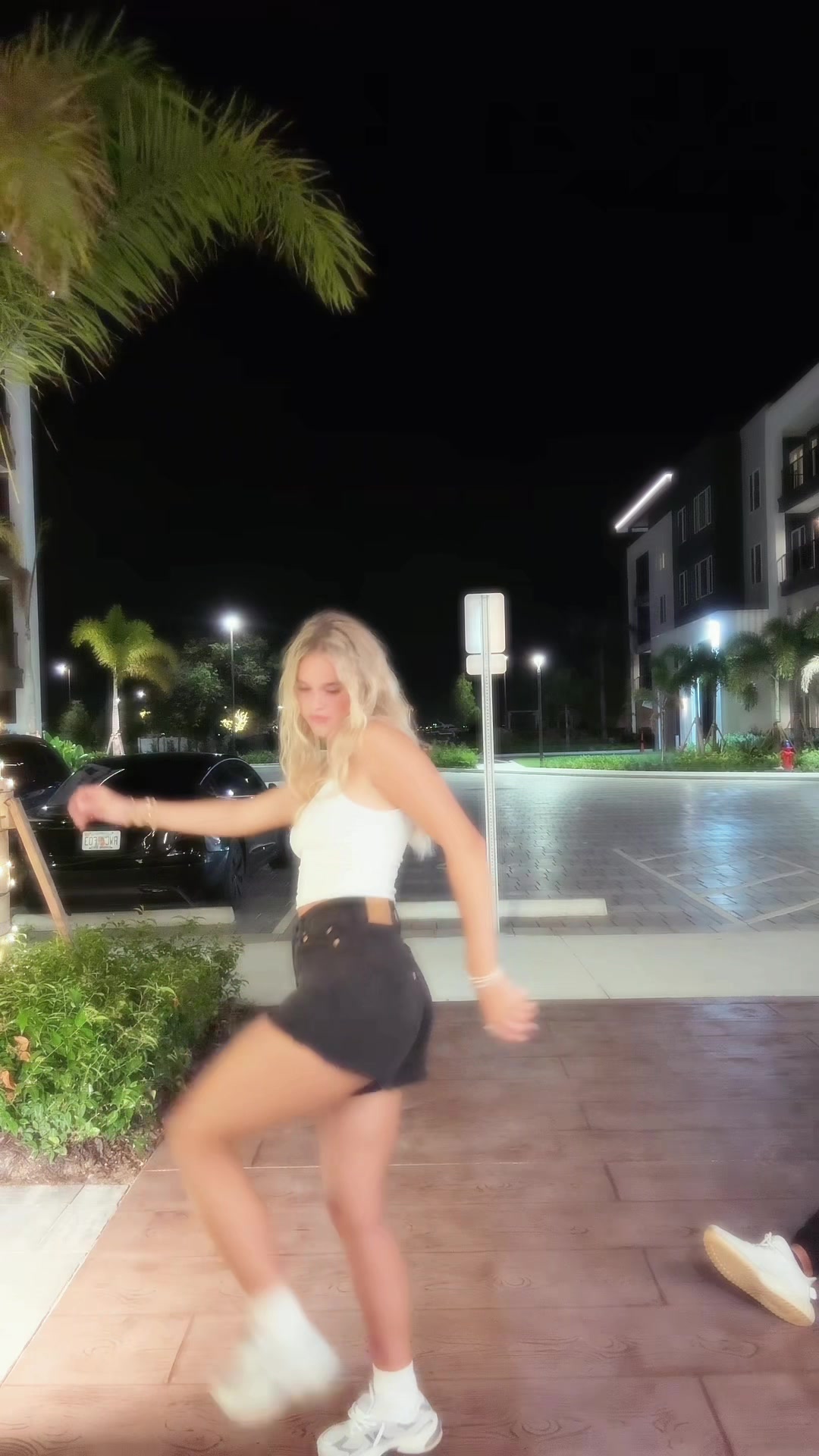 @miktodd_