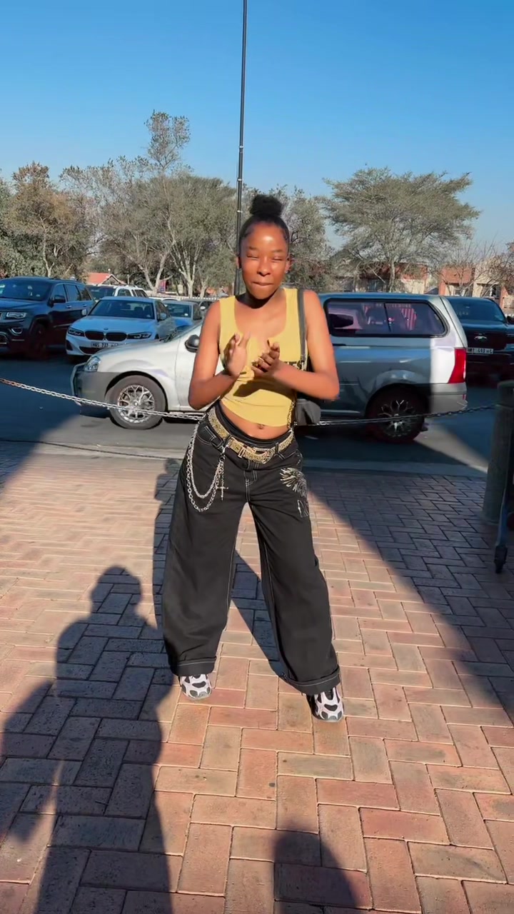 @TINA MODIBA.๐๐