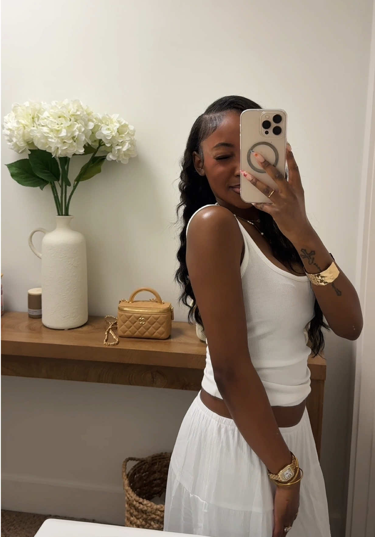 @theayanamoodyy