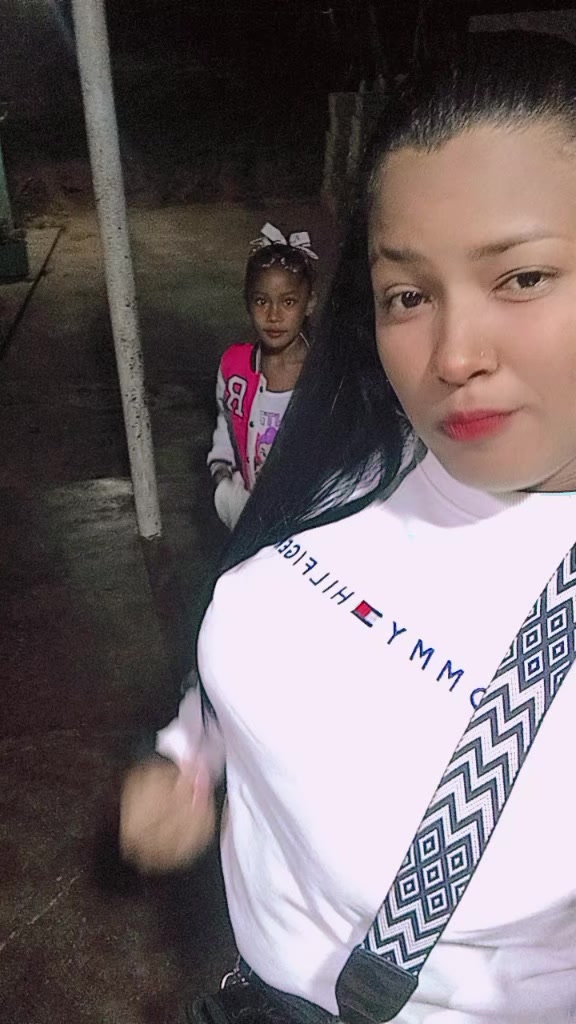 @🤍🎀thu Morenitha🎀🤍