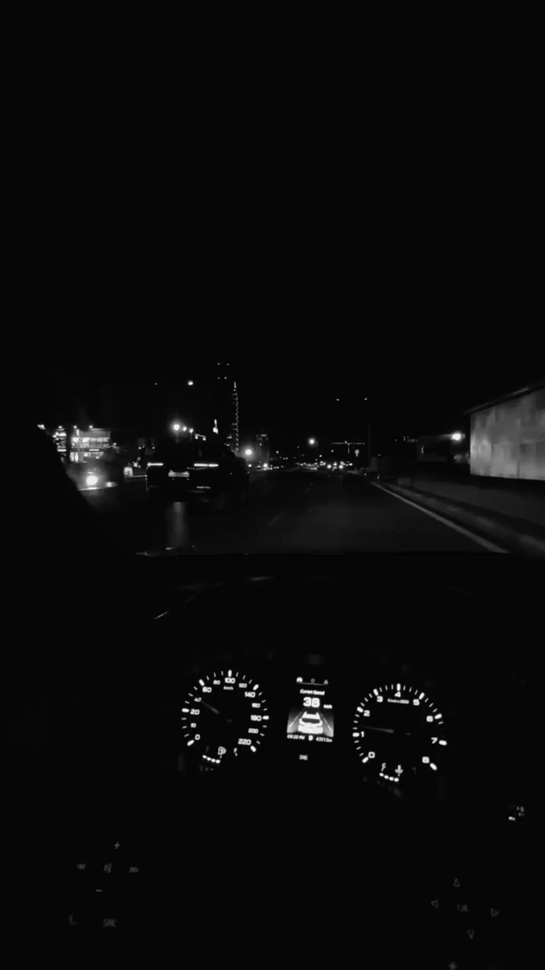 @🎧