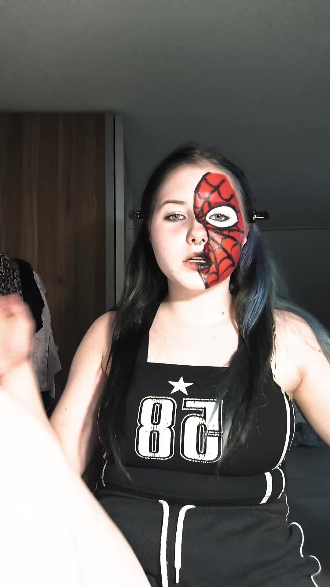 @Angelixx👽