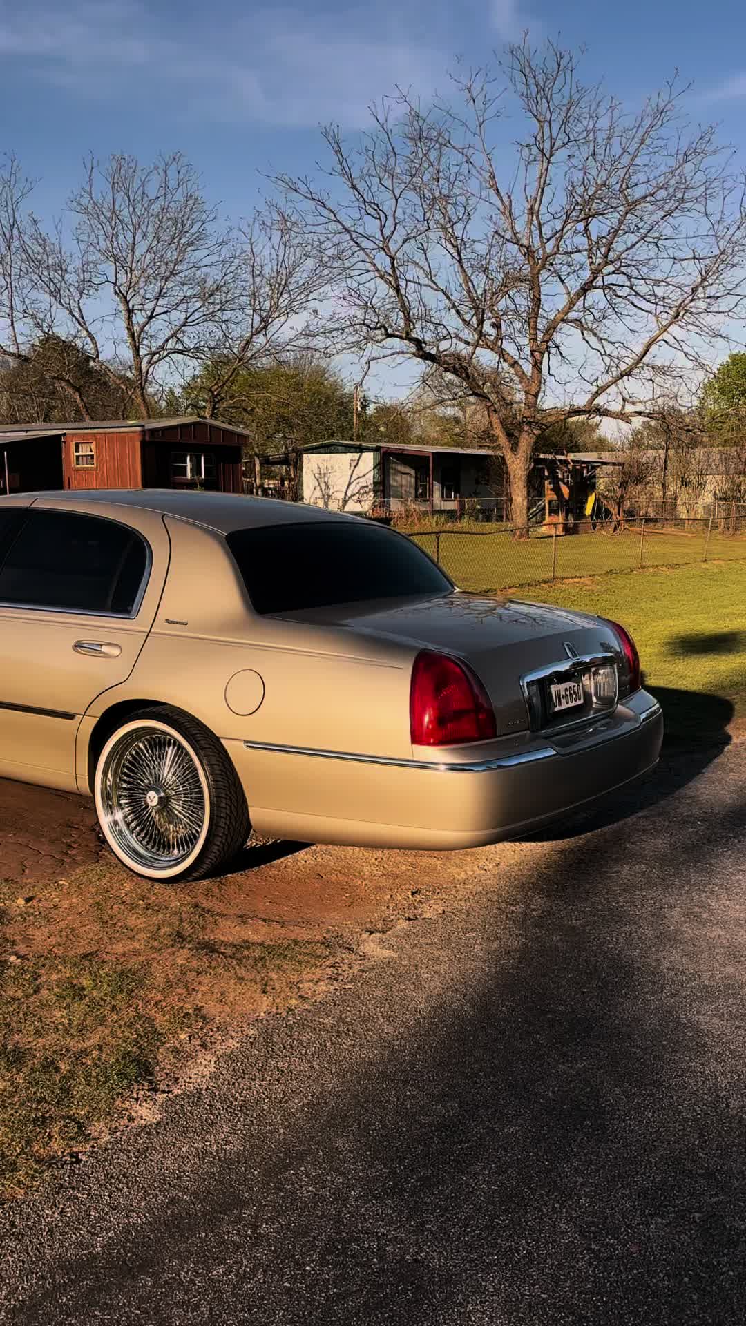 @Lincoln Town Cars