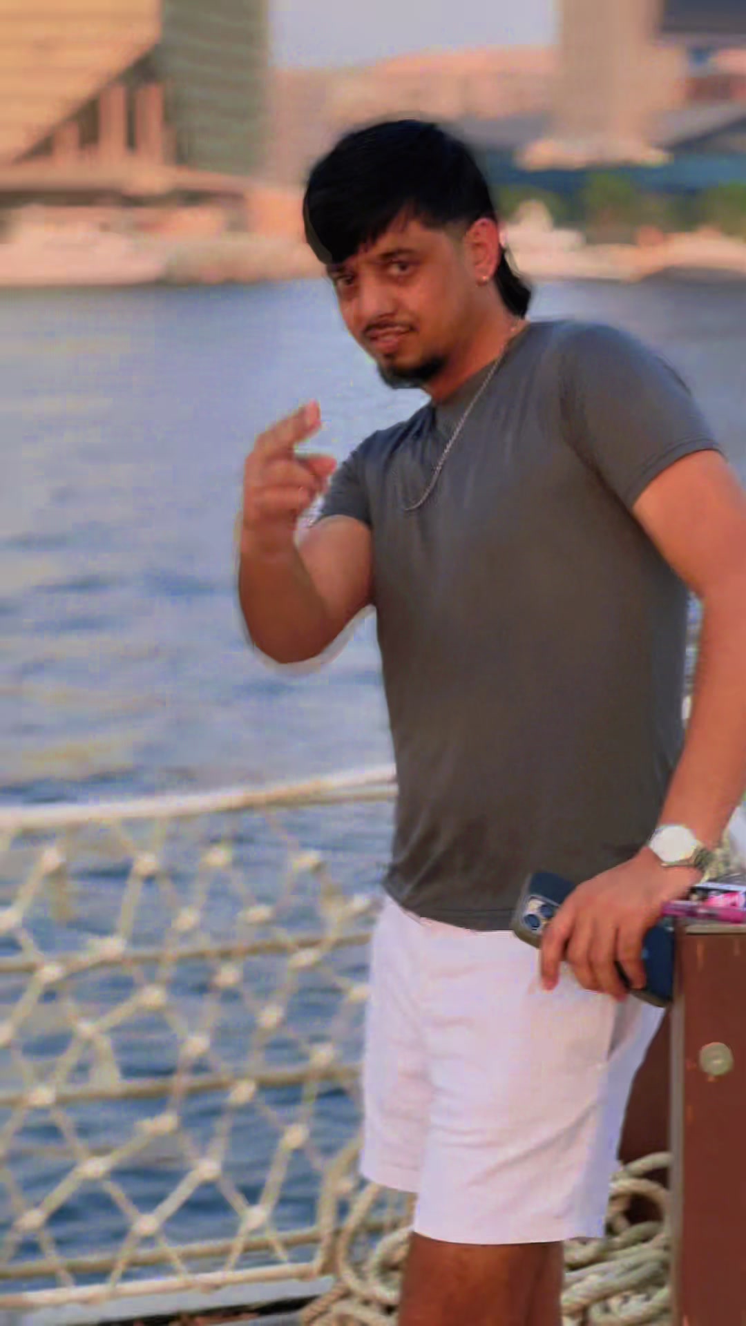 @Shantosh Bhatt(प्रधान-मन्त्री)