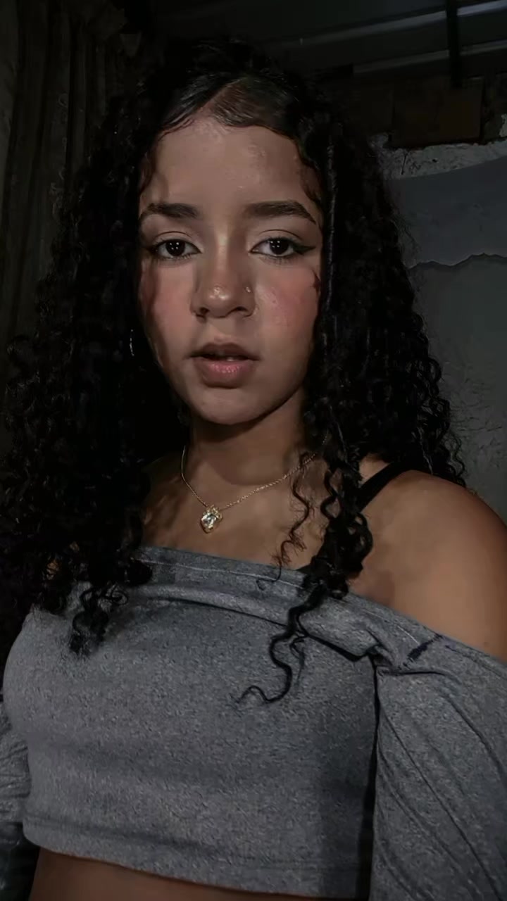 @Alexandra🕷️