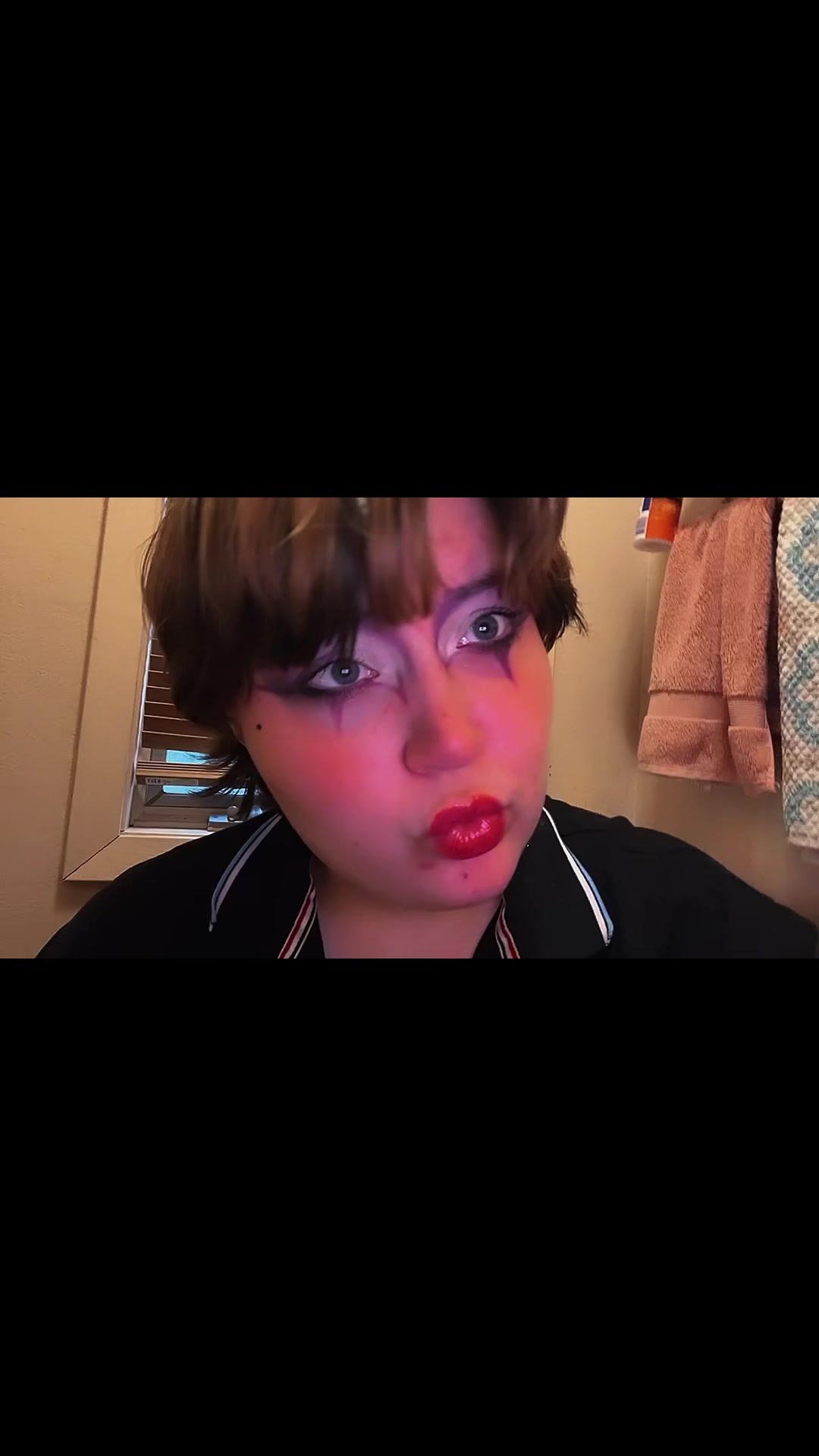@🍥𝓁𝒾𝓋𝒾𝒶
