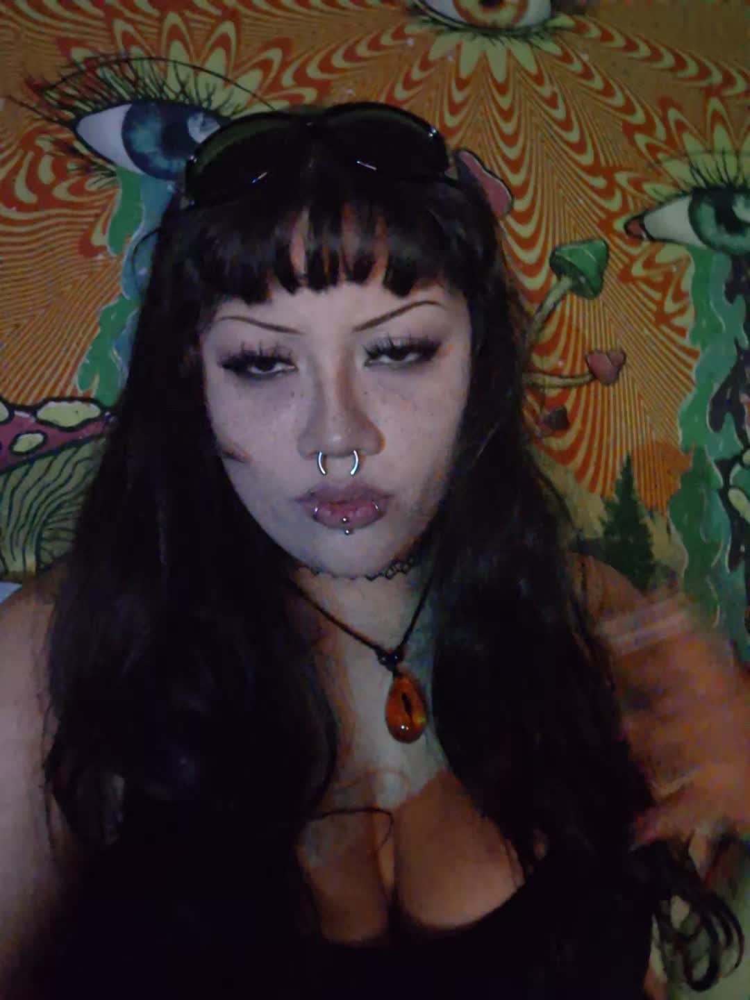 @ClownGutz🤡