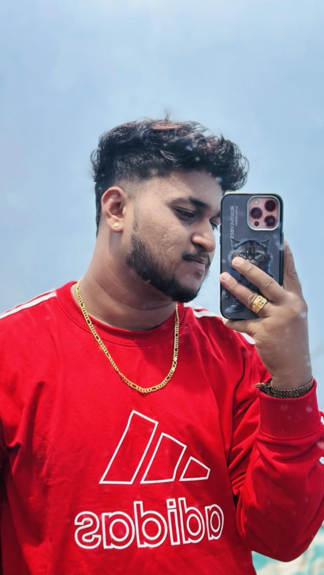 @𝙃𝙞𝙙𝙙𝙚𝙉_📸