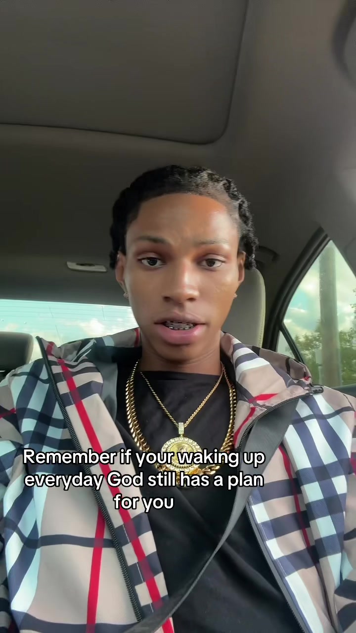 @Skully🦇