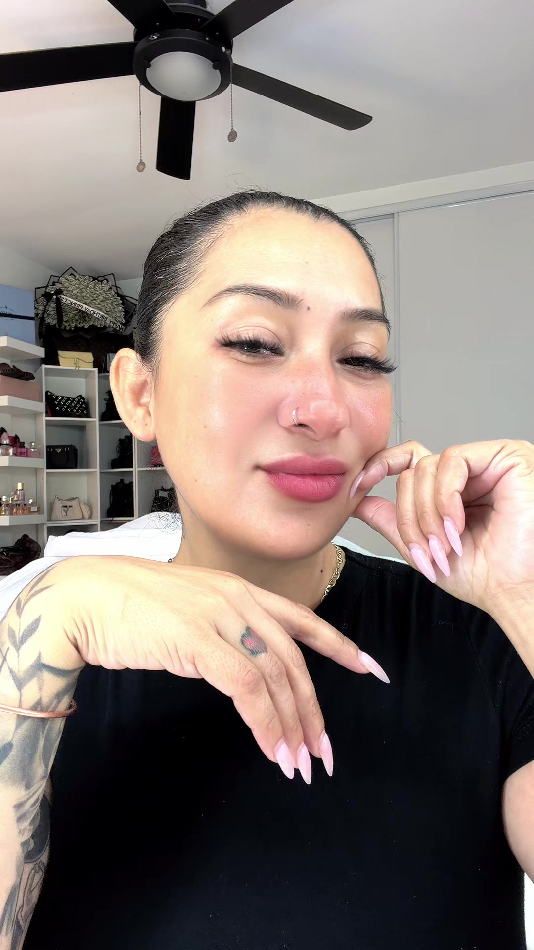 @Sandra 🖤🖤🖤