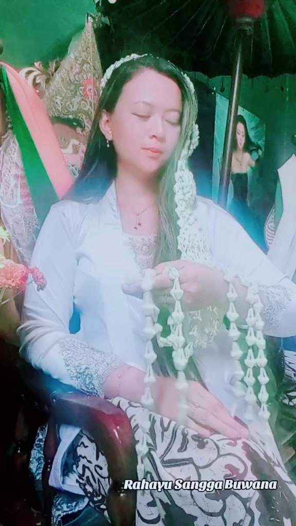 @✨ Bhatari Pharamabagavati🌹