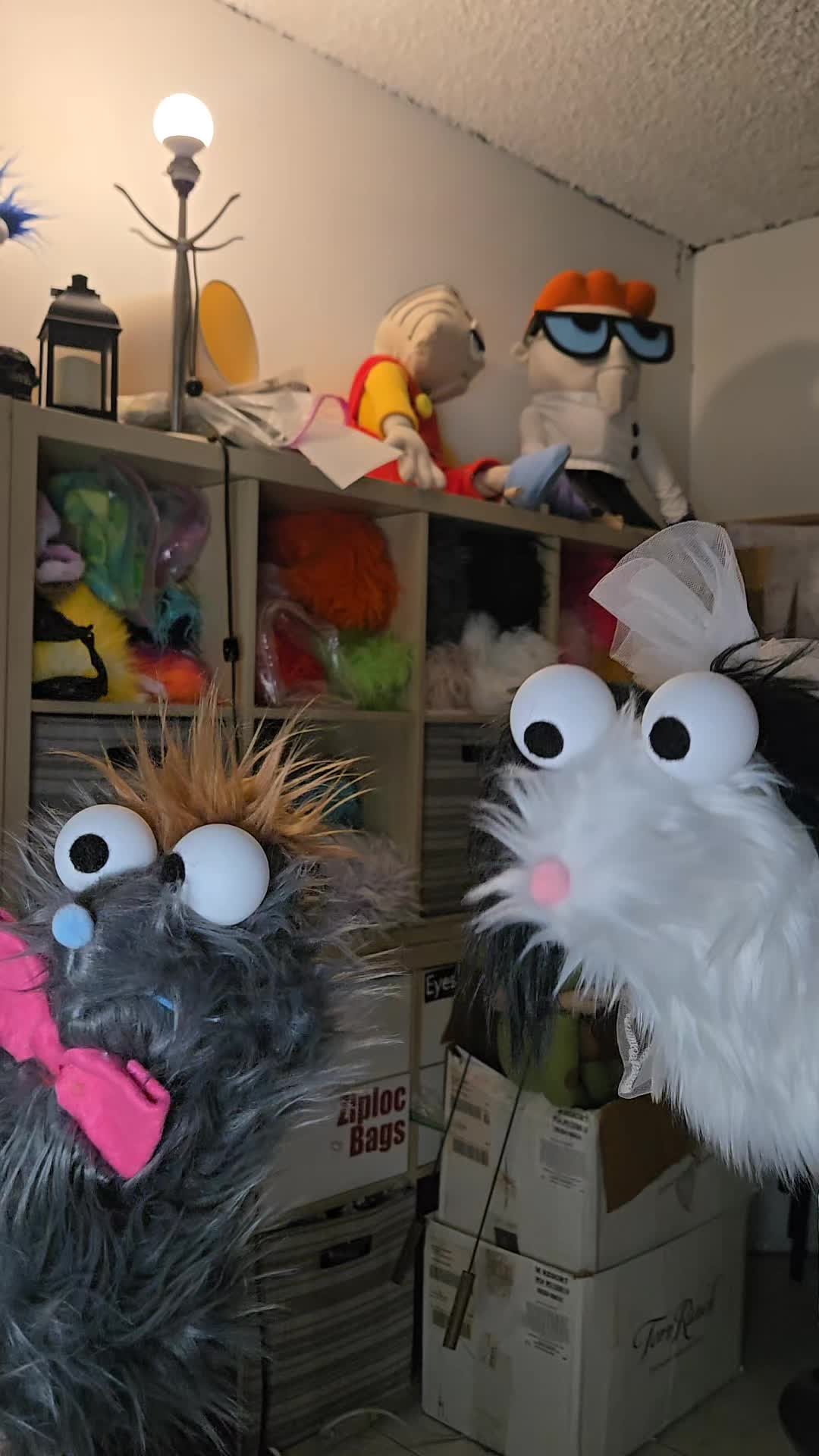 @lvpuppets