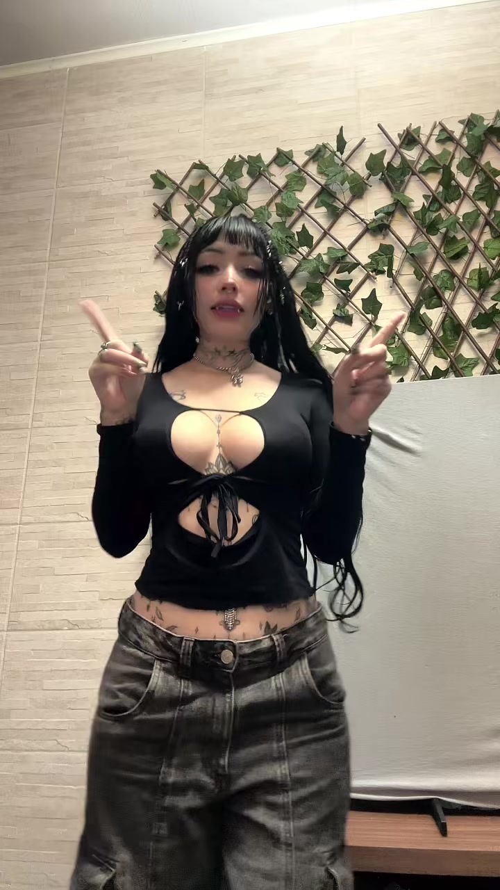 @Mommy cat ๐