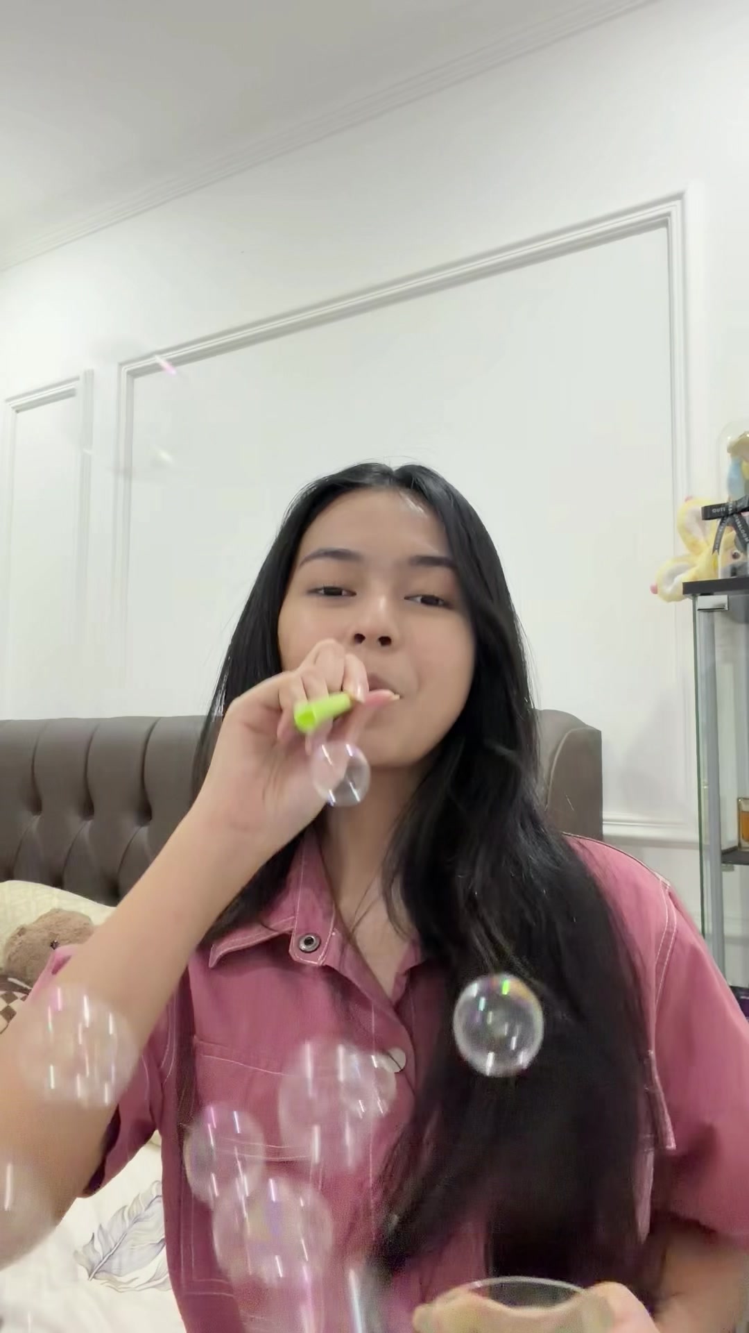 @Dindamahira