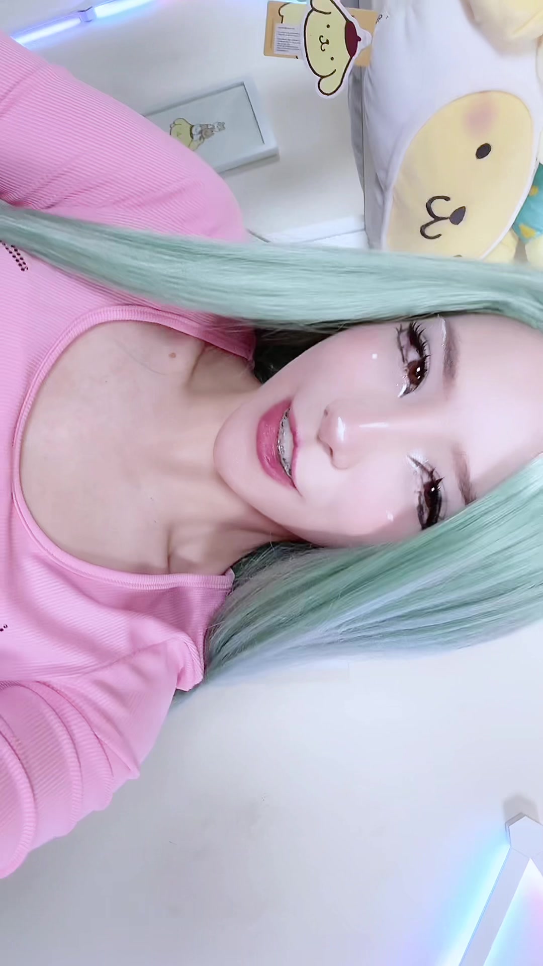@jucyfox