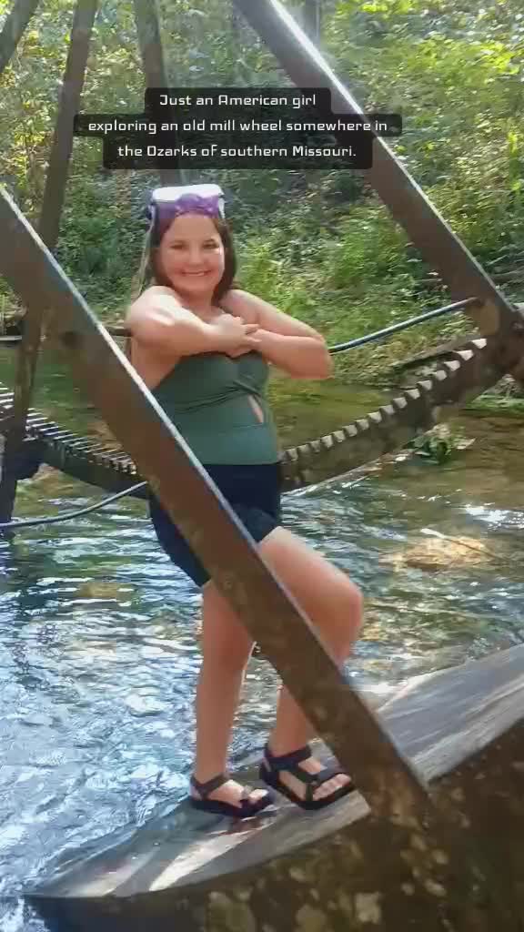 @•Brittney•From•The•Ozarks•