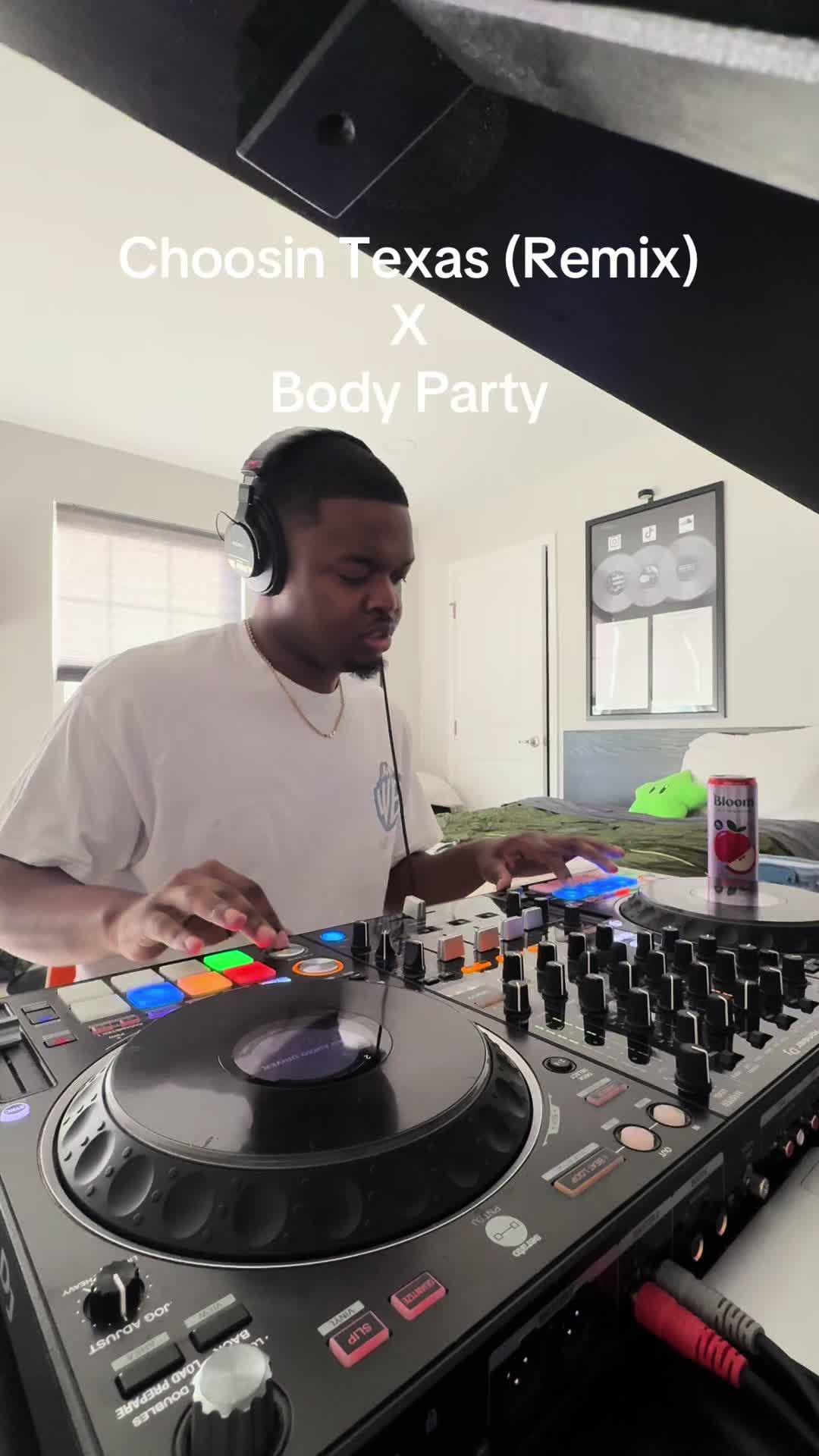 @DJ Vic