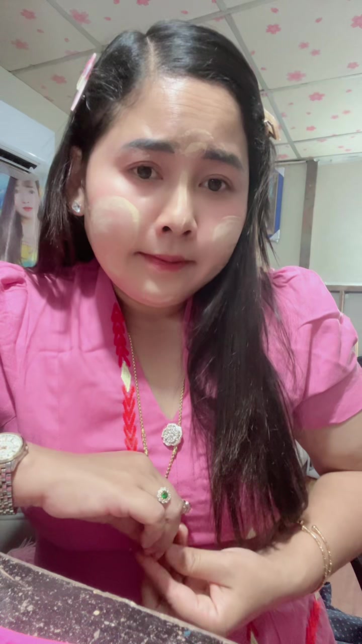@🦋ပန်းနု🩵