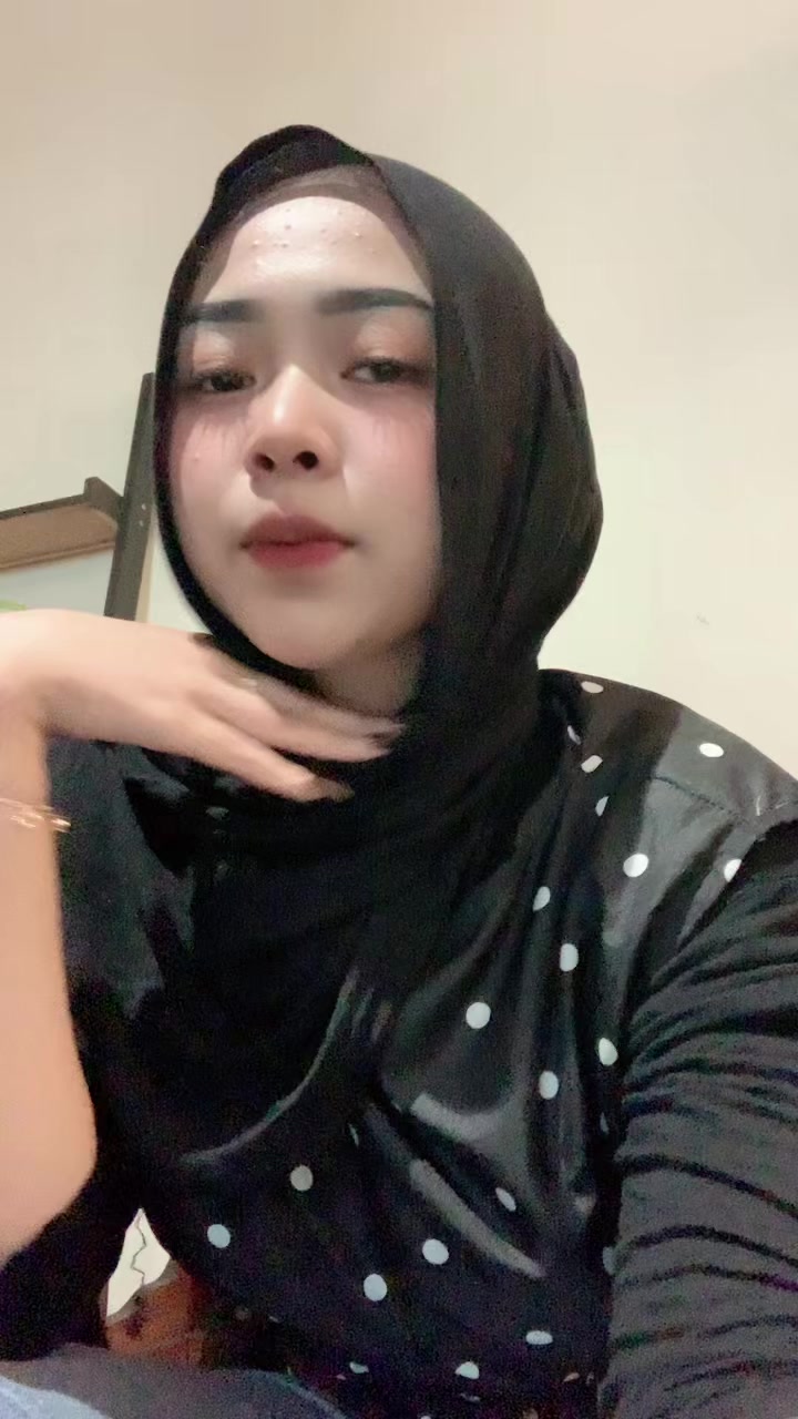 @nadiraainunnisaa