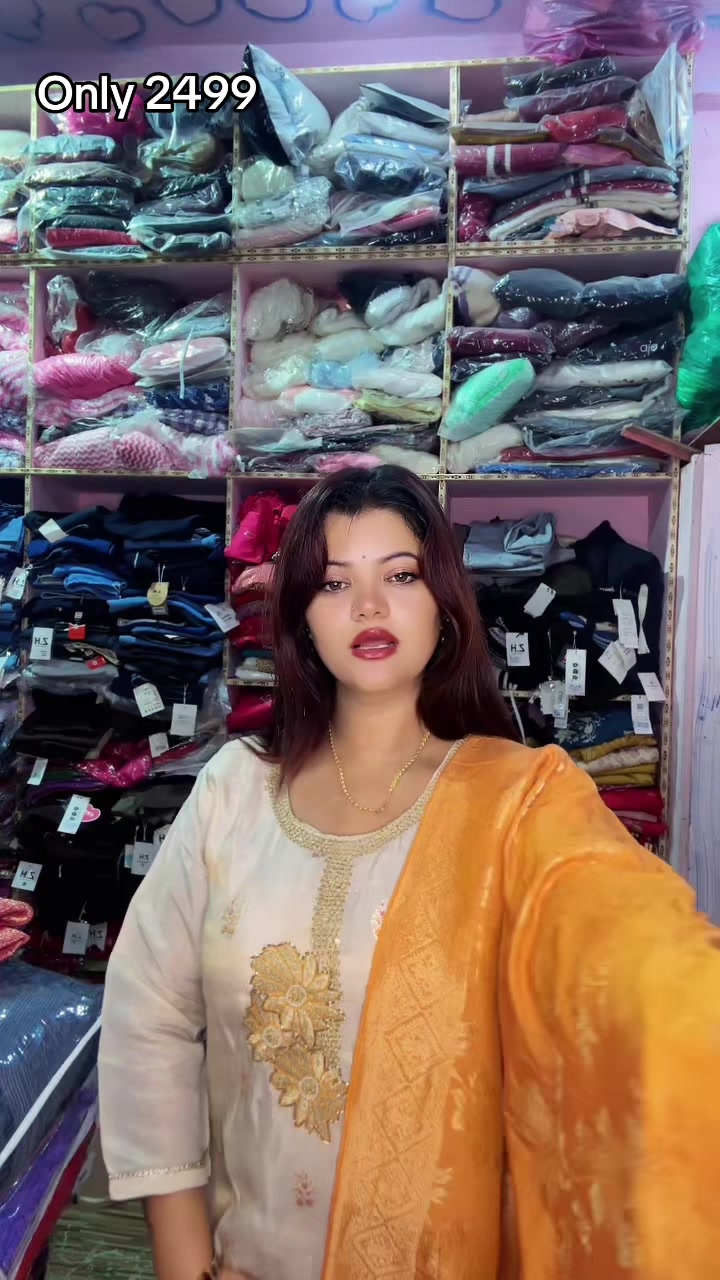 @Darshana Fashion on