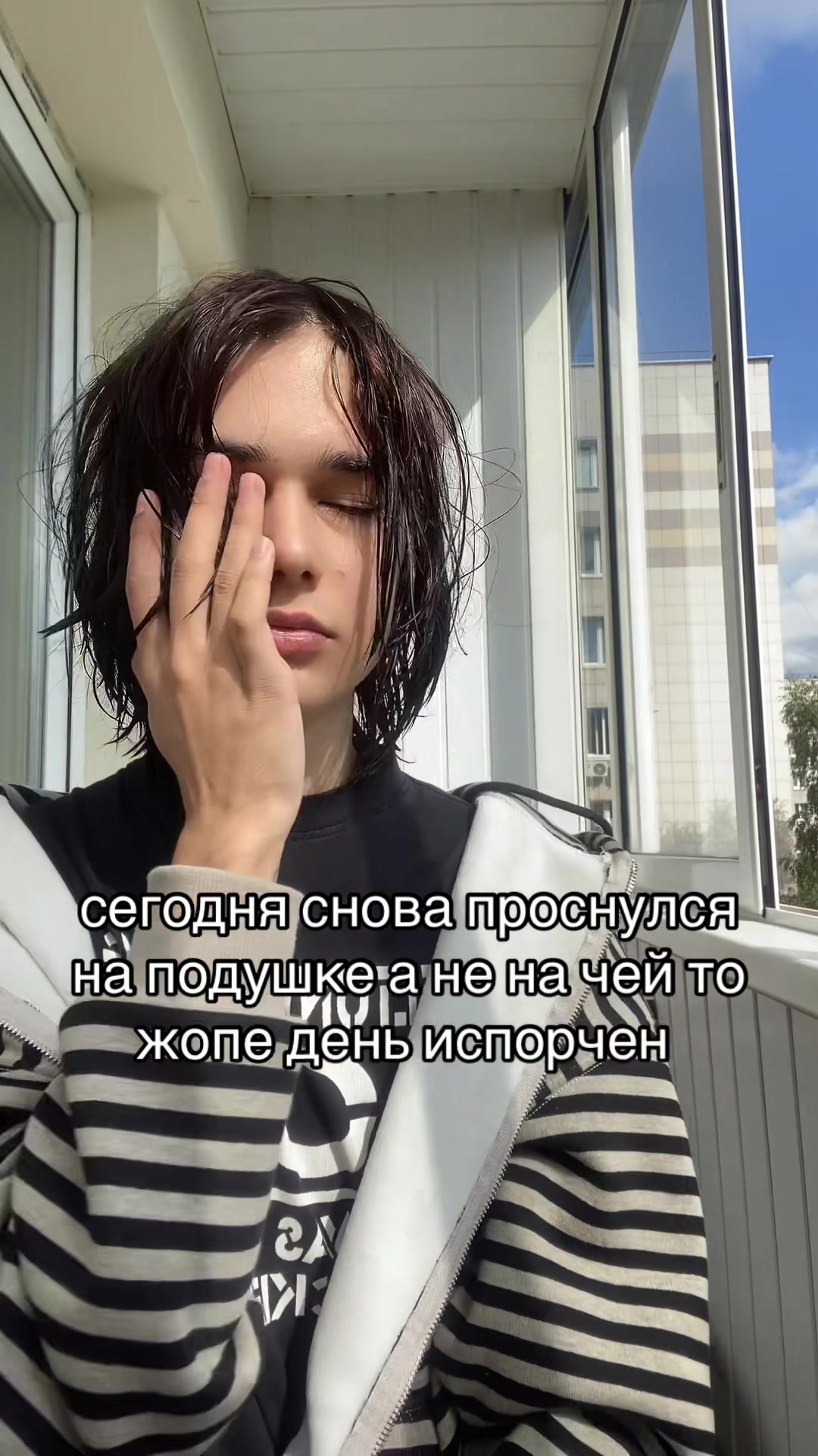 @1shitker