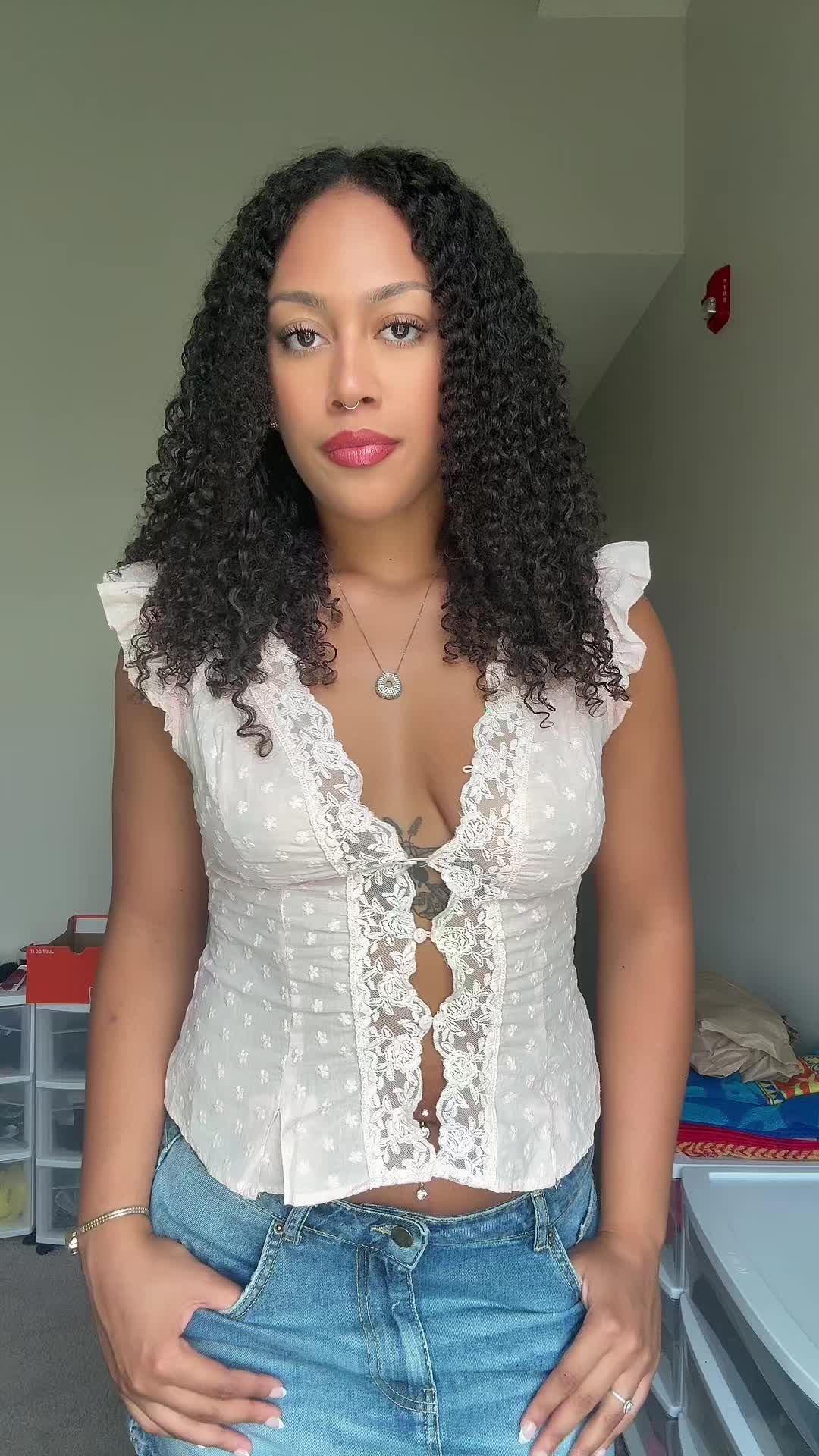 @🐎