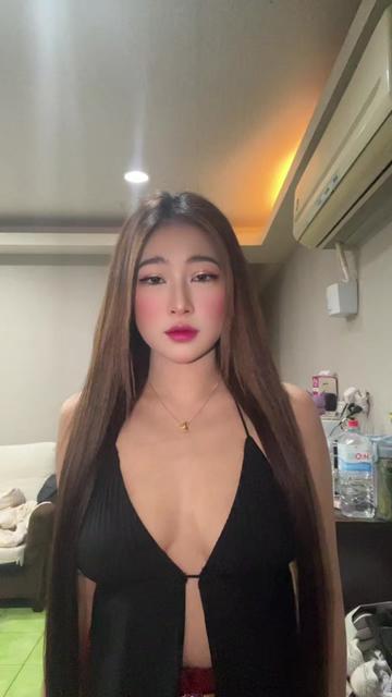 @IzzyFrance