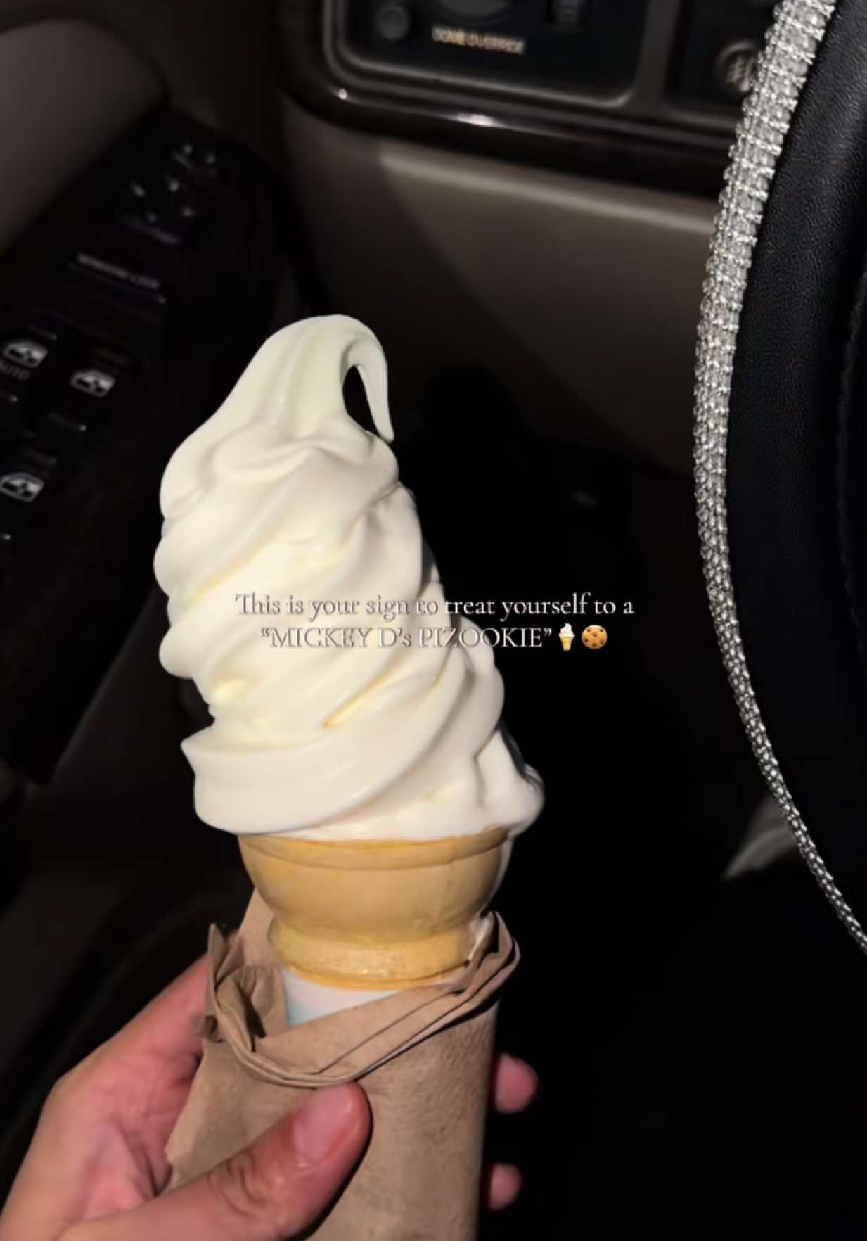@𝐞𝐬𝐦𝐞𝐫𝐚𝐥𝐝𝐚 𝐟𝐥𝐨𝐫❀