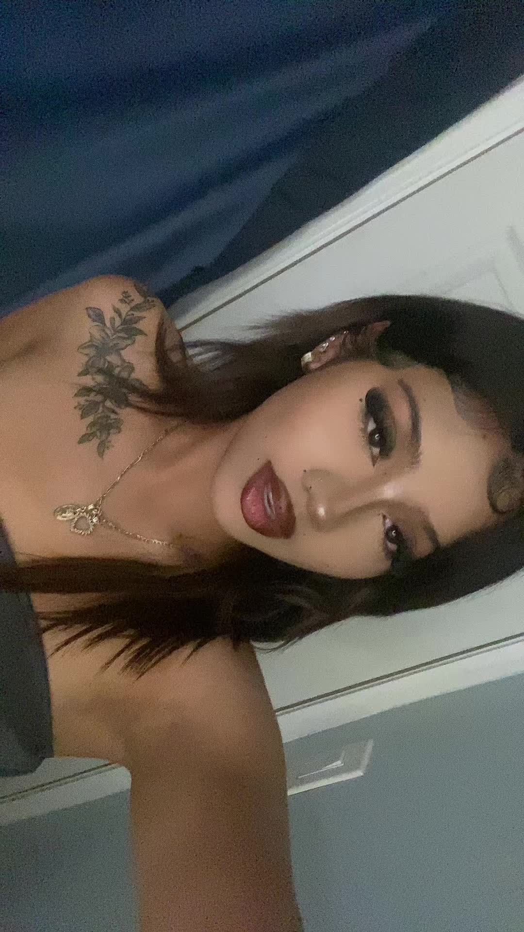 @?