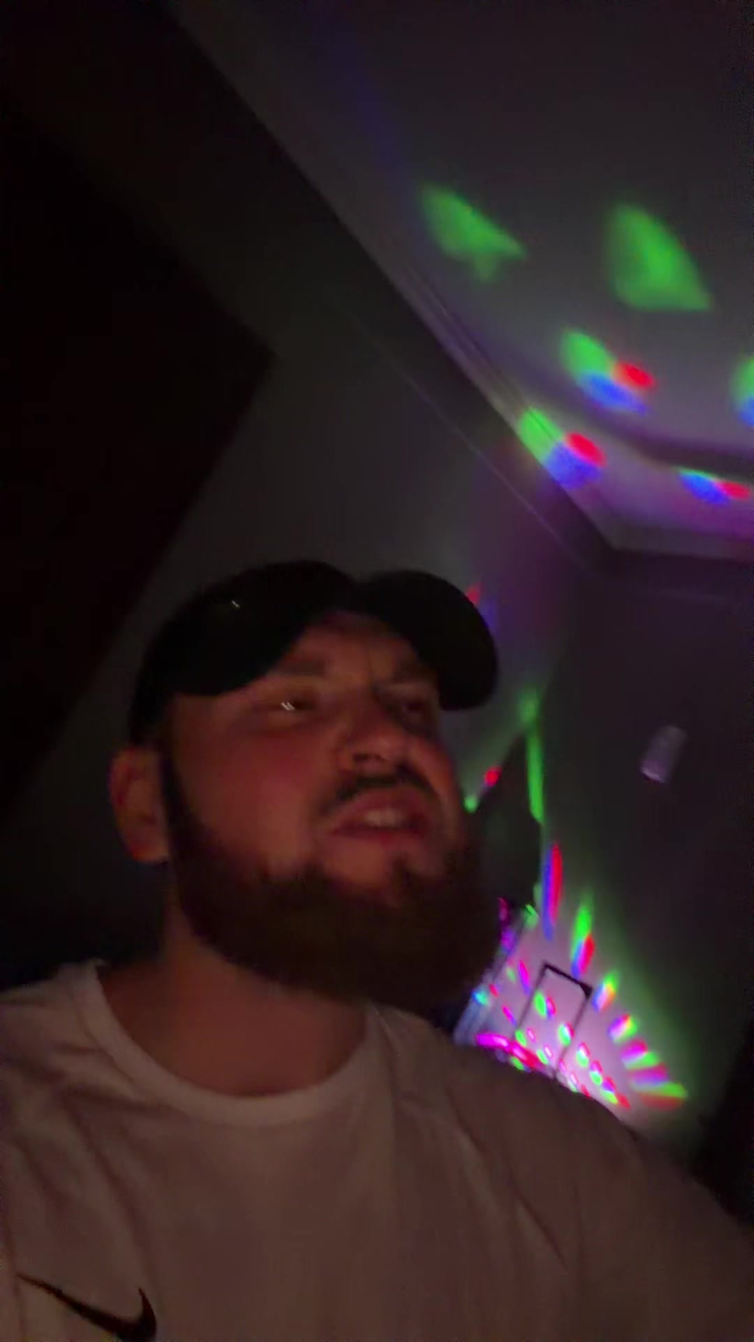 @𝕵𝖆𝖒𝖊𝖘