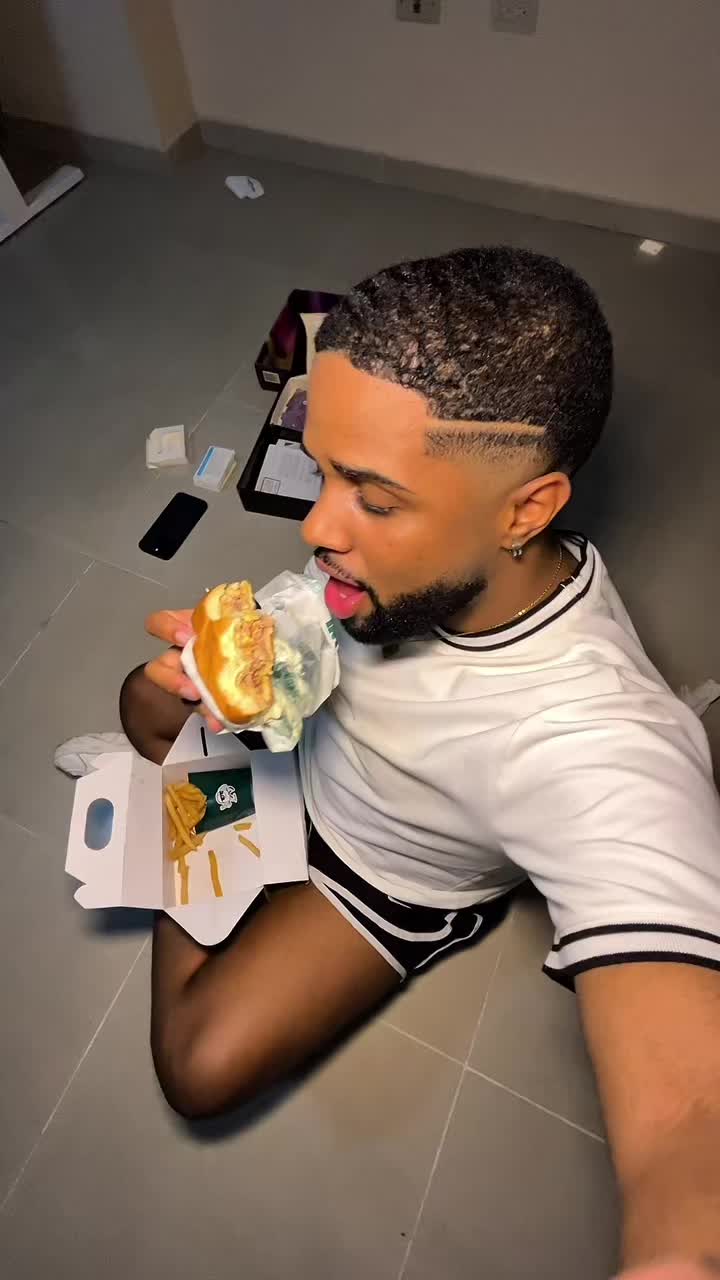 @alocarlosss