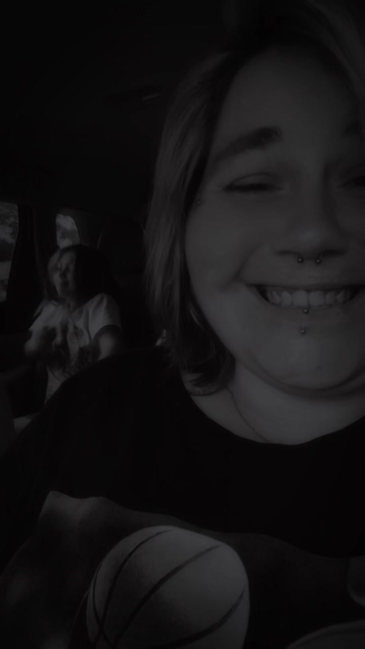 @•||•🕷️🖤spooky_bitch👻🎃 •||•