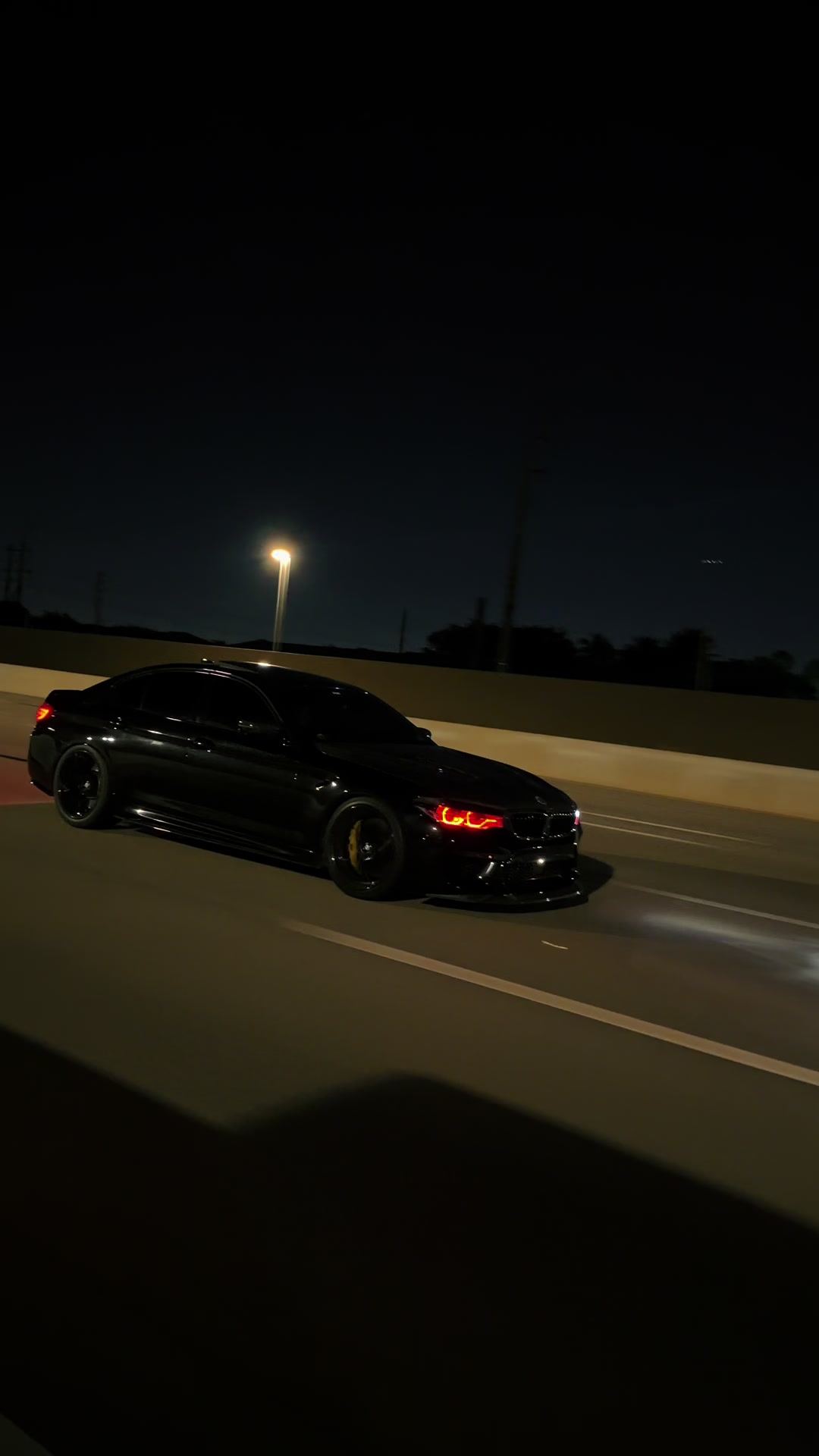 @m5dness