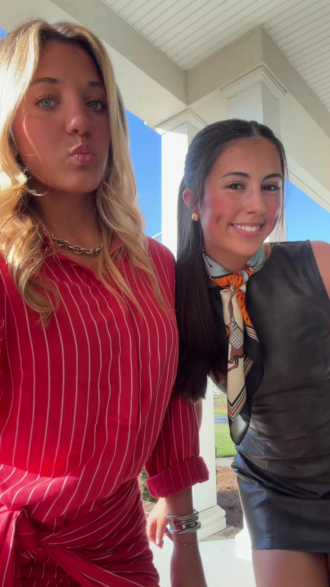 @ellaaa
