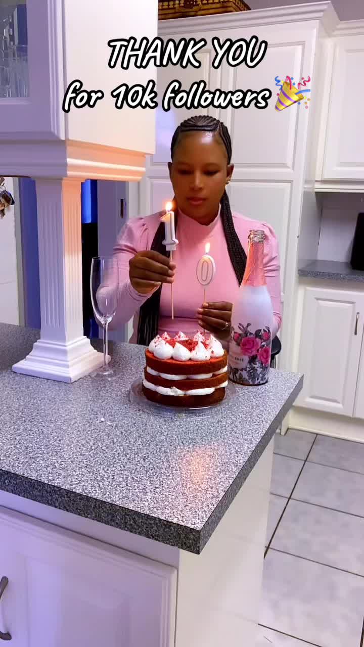 @Tumi_The_Queen