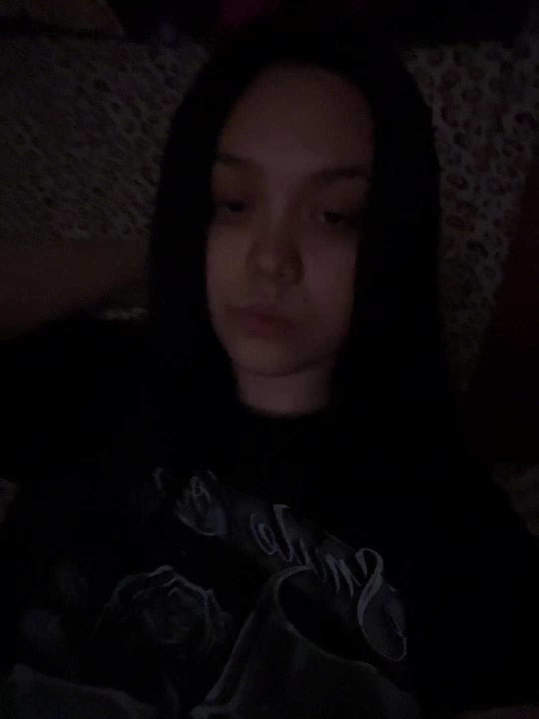 @…