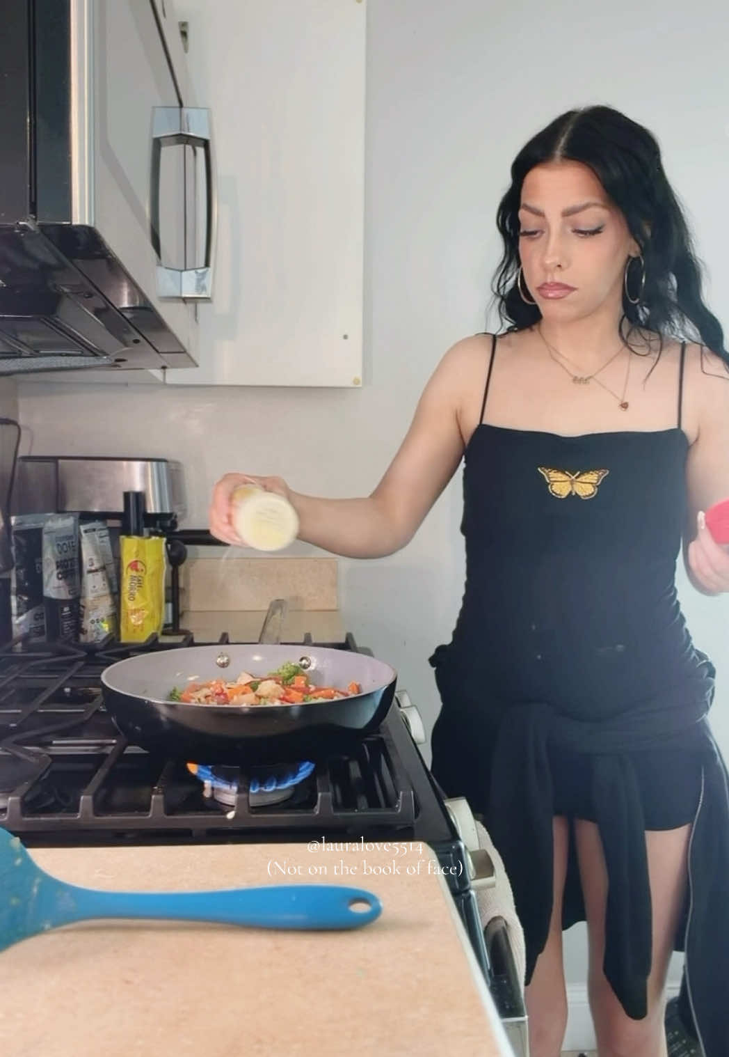 @LauraLove