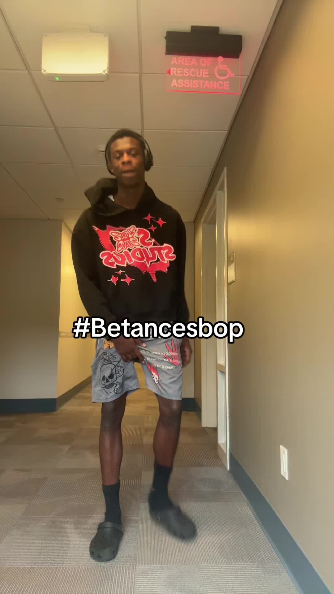 @D40_
