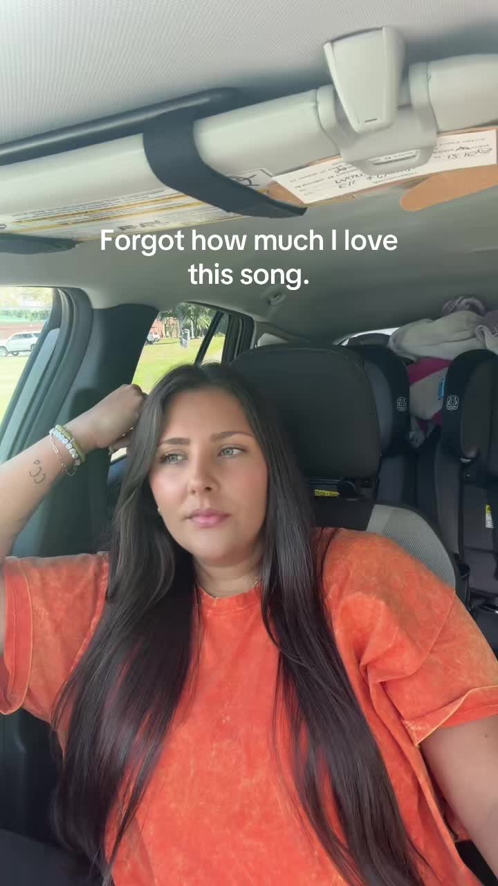 @CC ⚡️🖤