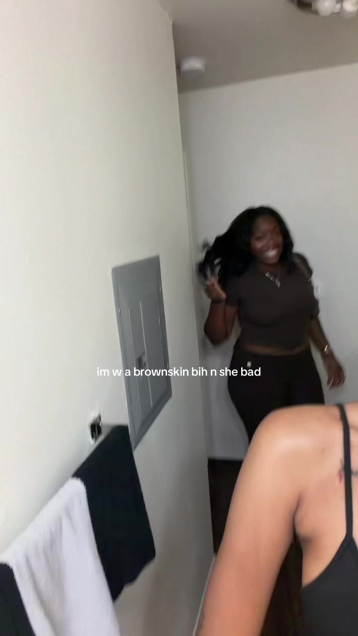 @aj 😻🫦🫧🍉