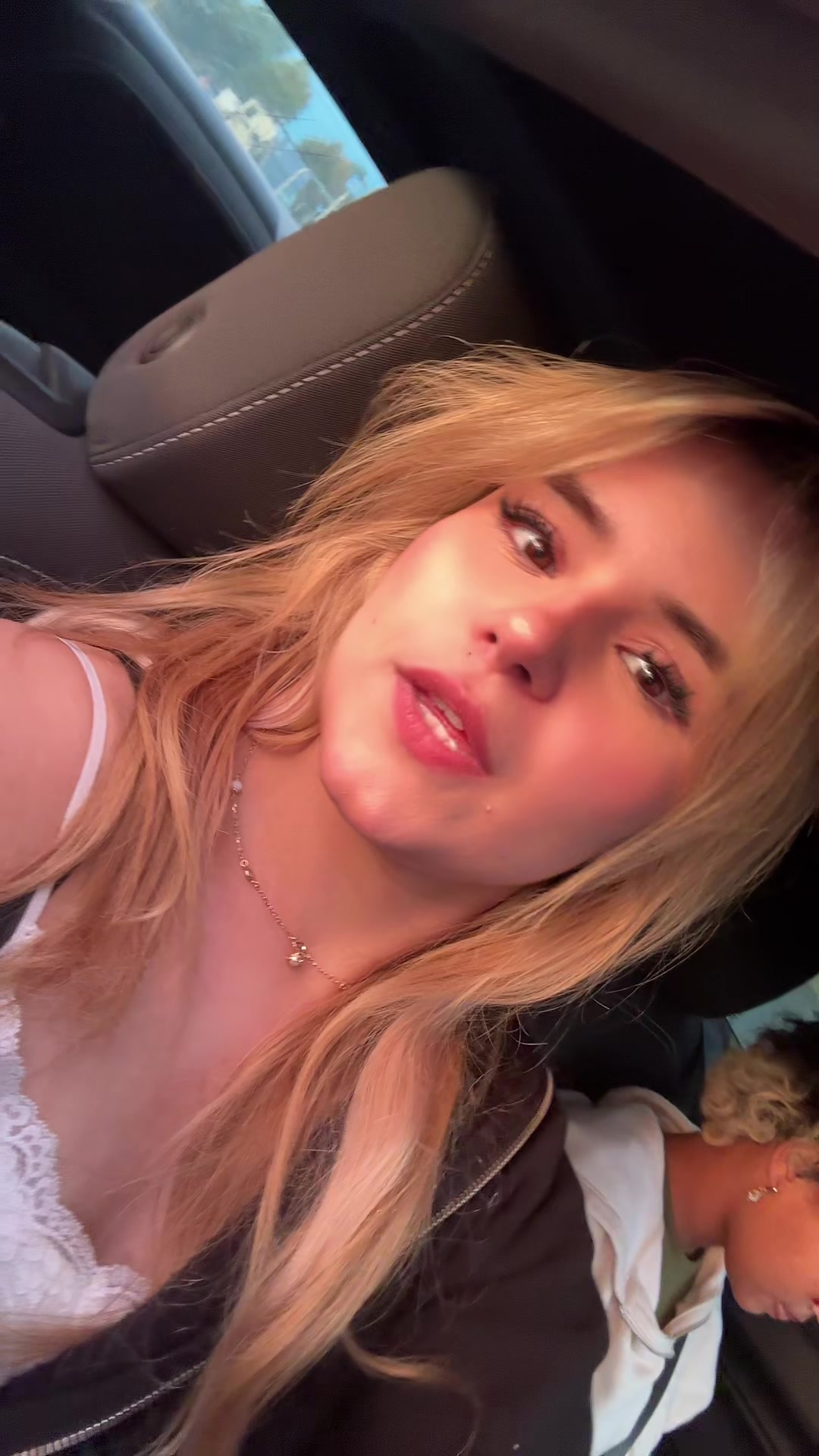 @Mcllyssa