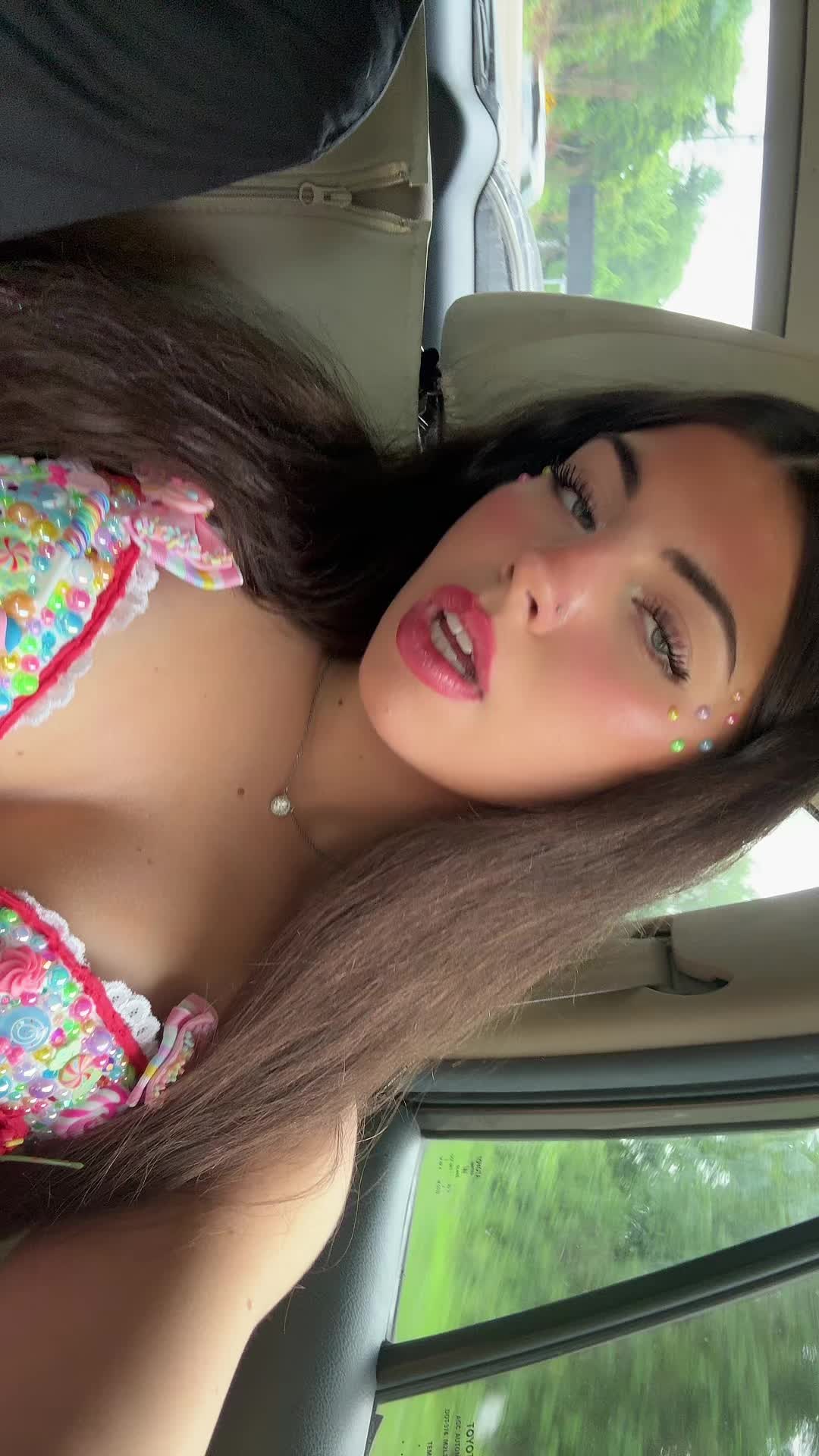 @izabel